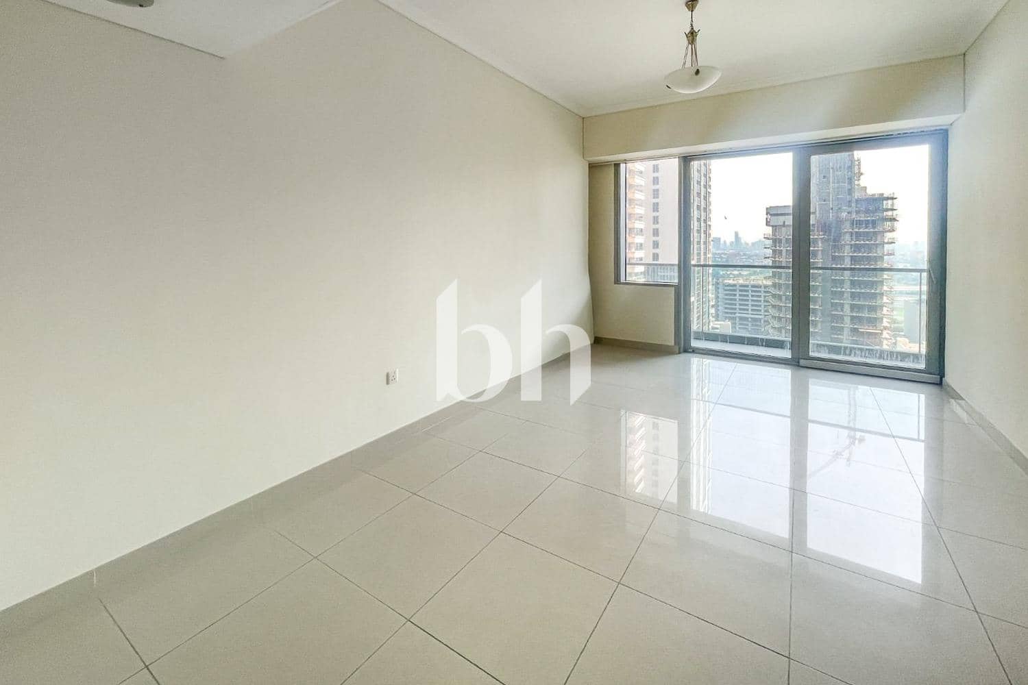 1 Bedroom Apartment in Ocean Heights