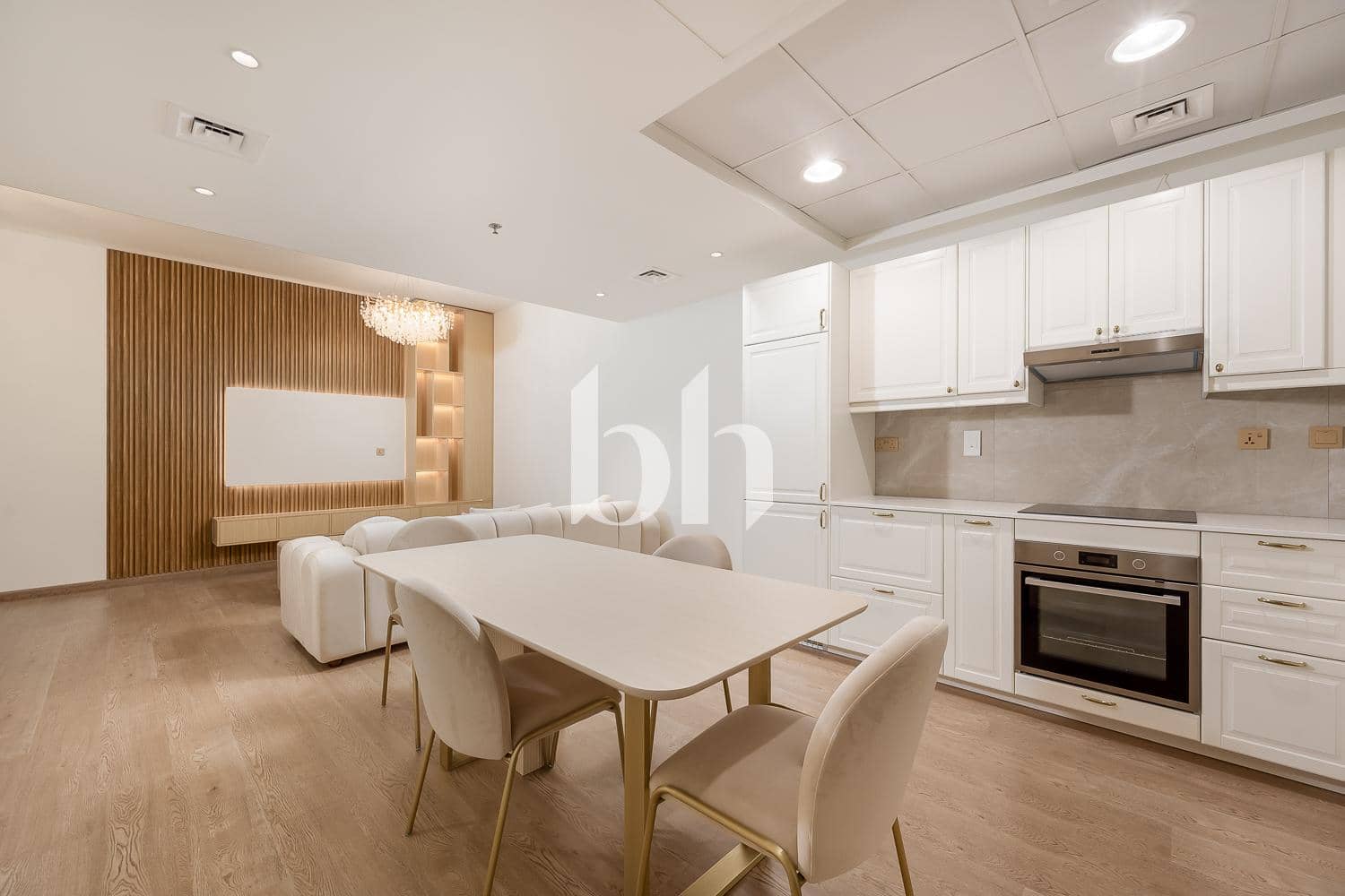 1 Bedroom Apartment in Sulafa Tower - photo 2