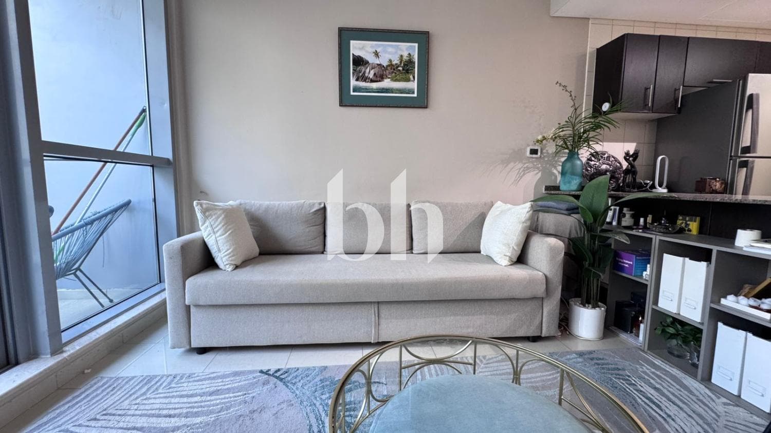 1 Bedroom Apartment in Bay Central West