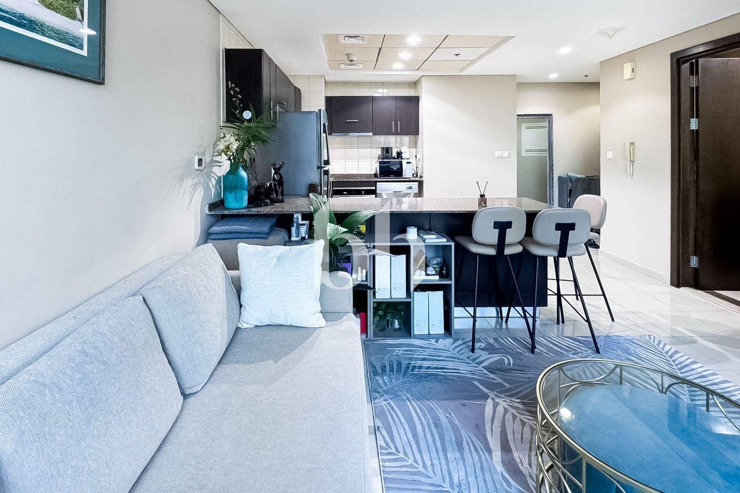 1 Bedroom Apartment in Bay Central West