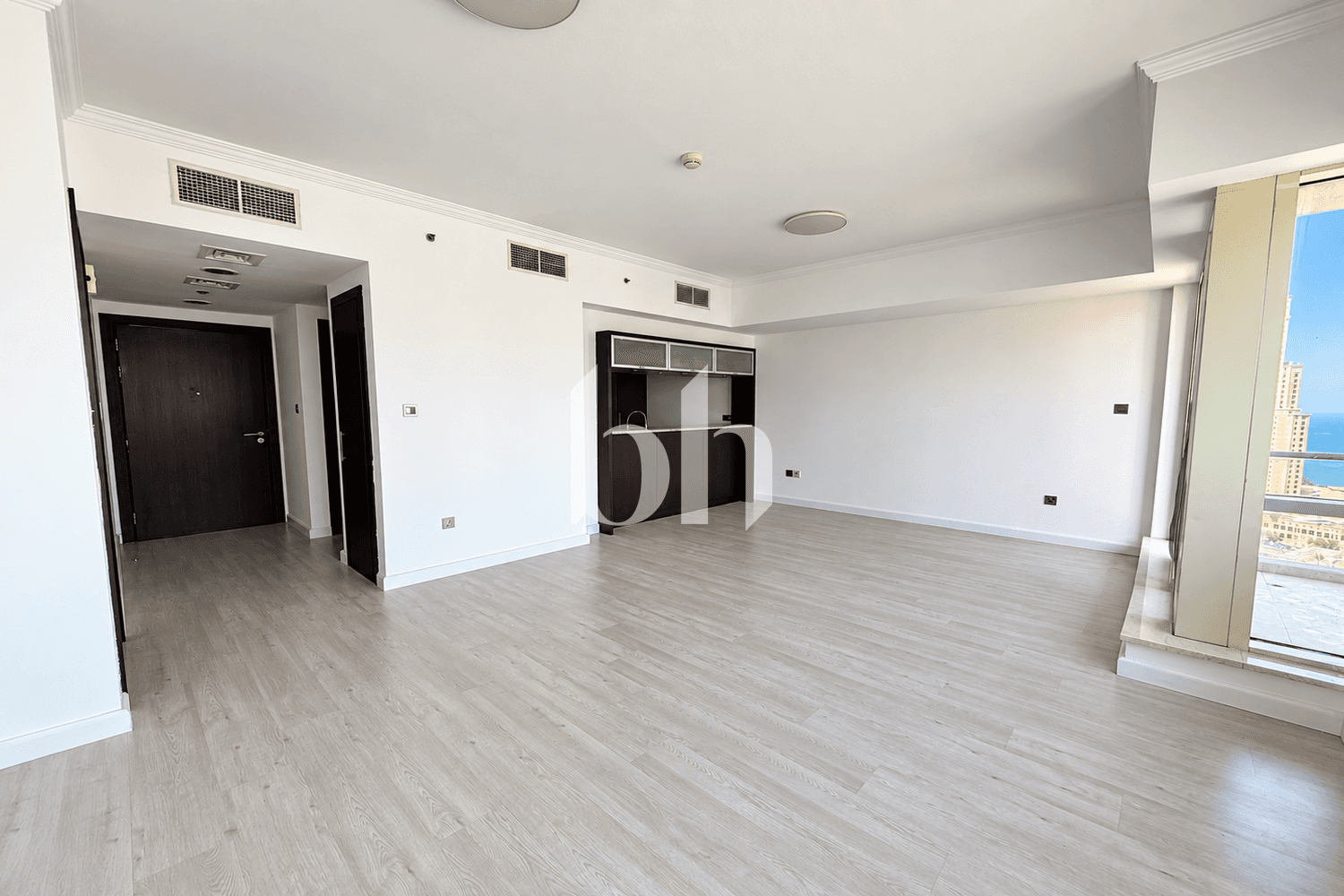 1 Bedroom Apartment in Al Majara 2 - photo 2