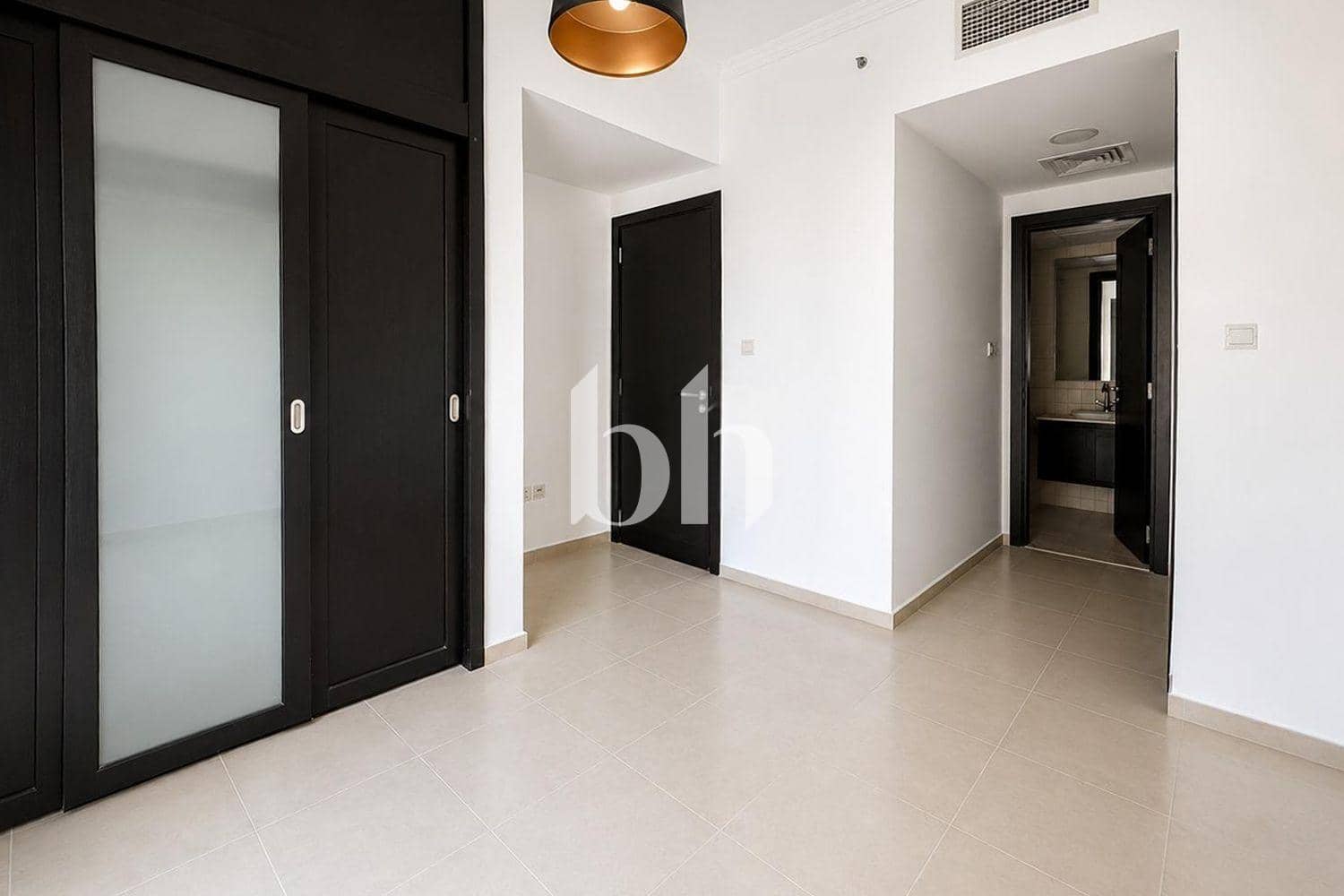 1 Bedroom Apartment in Al Majara 1 - photo 2