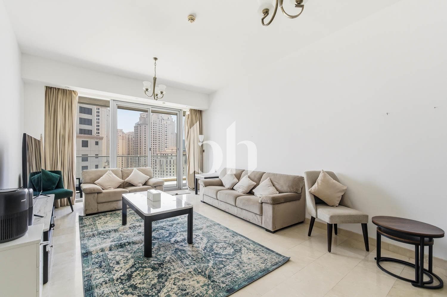 2 Bedrooms Apartment in Trident Grand Residence - photo 1