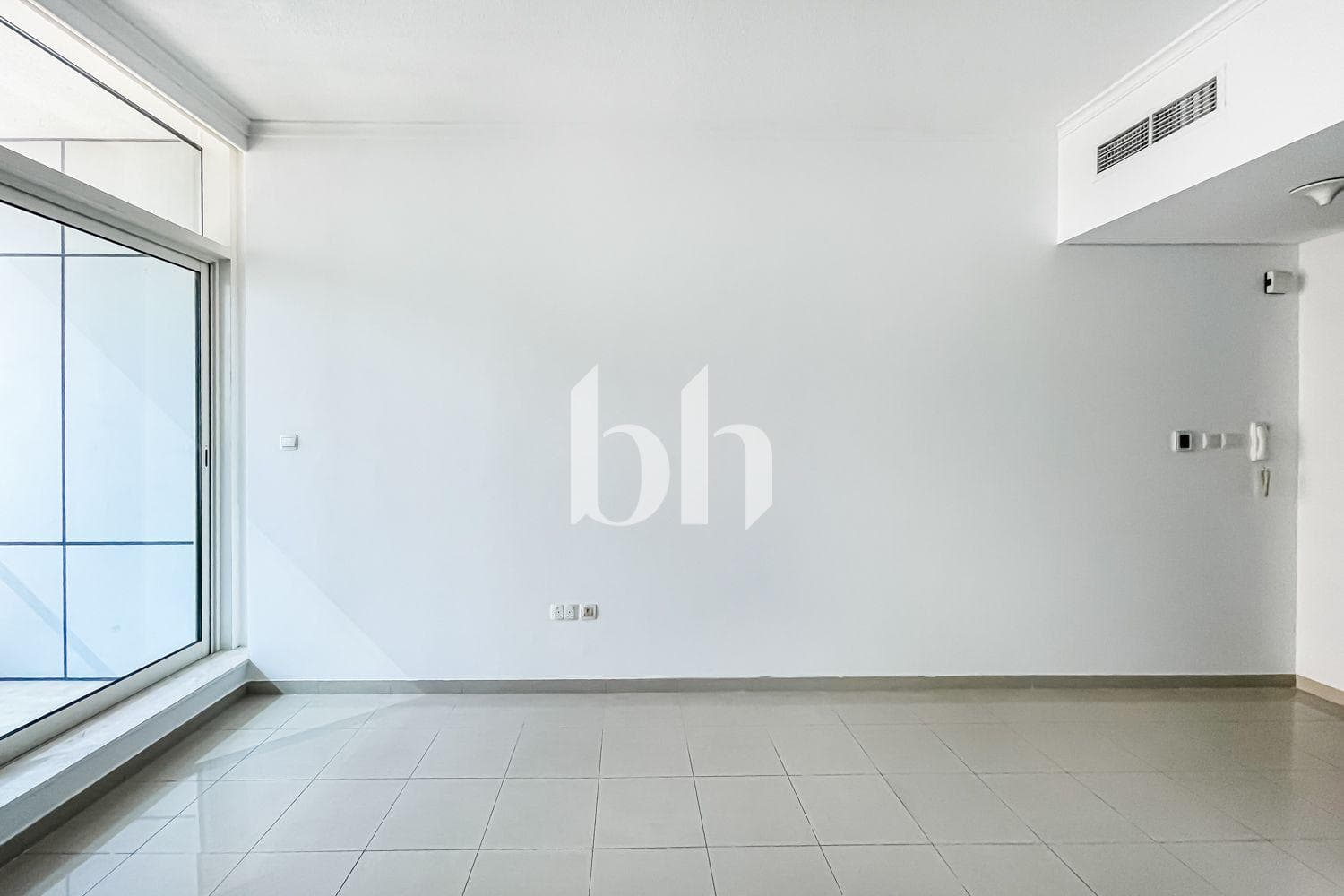 Studio Apartment in Botanica Tower - photo 1