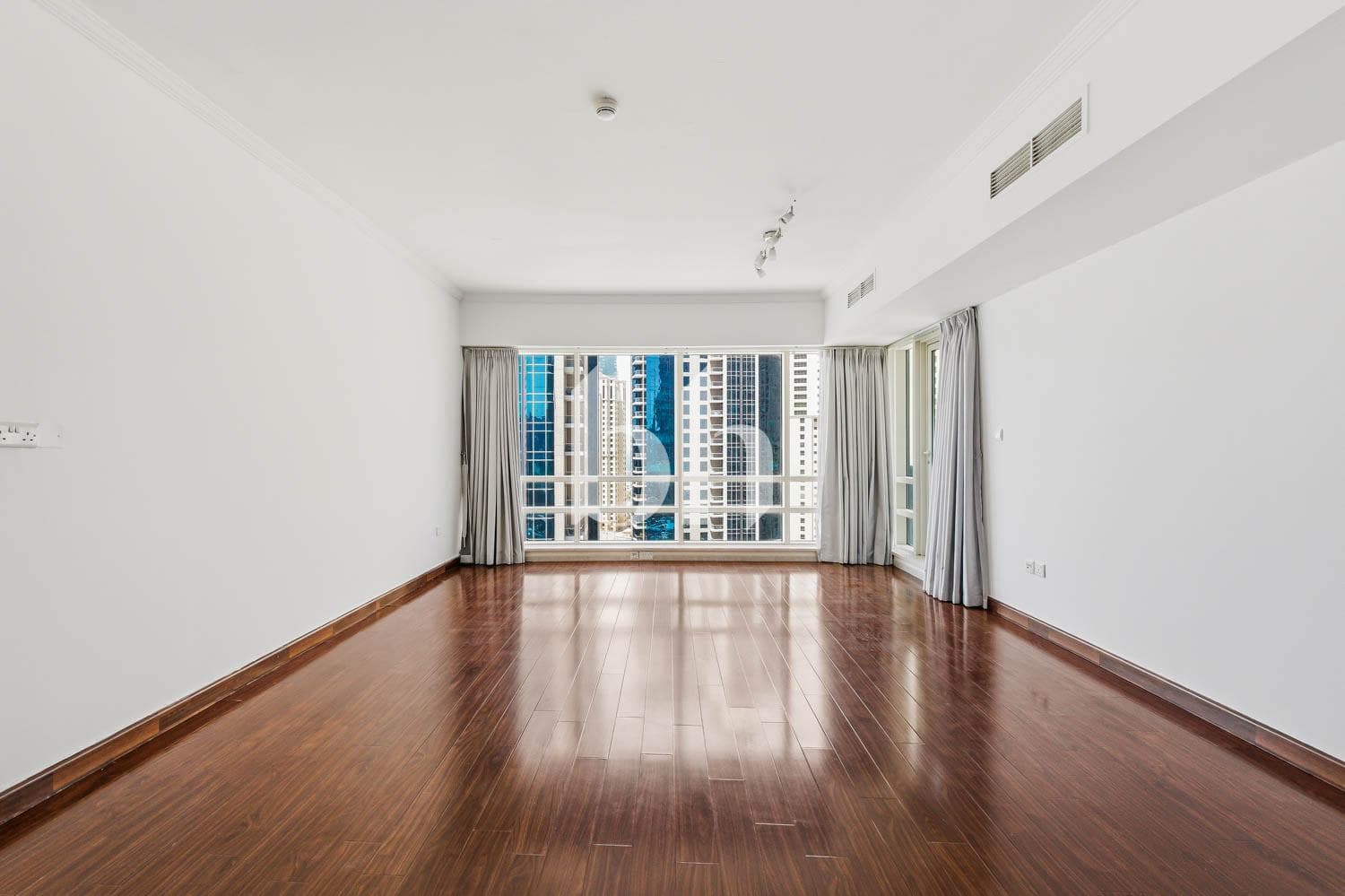 1 Bedroom Apartment in Al Sahab 1 - photo 2
