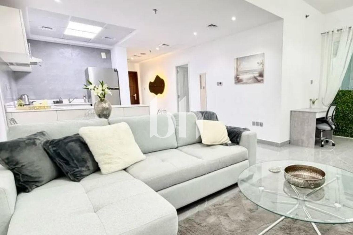 1 Bedroom Apartment in Sulafa Tower