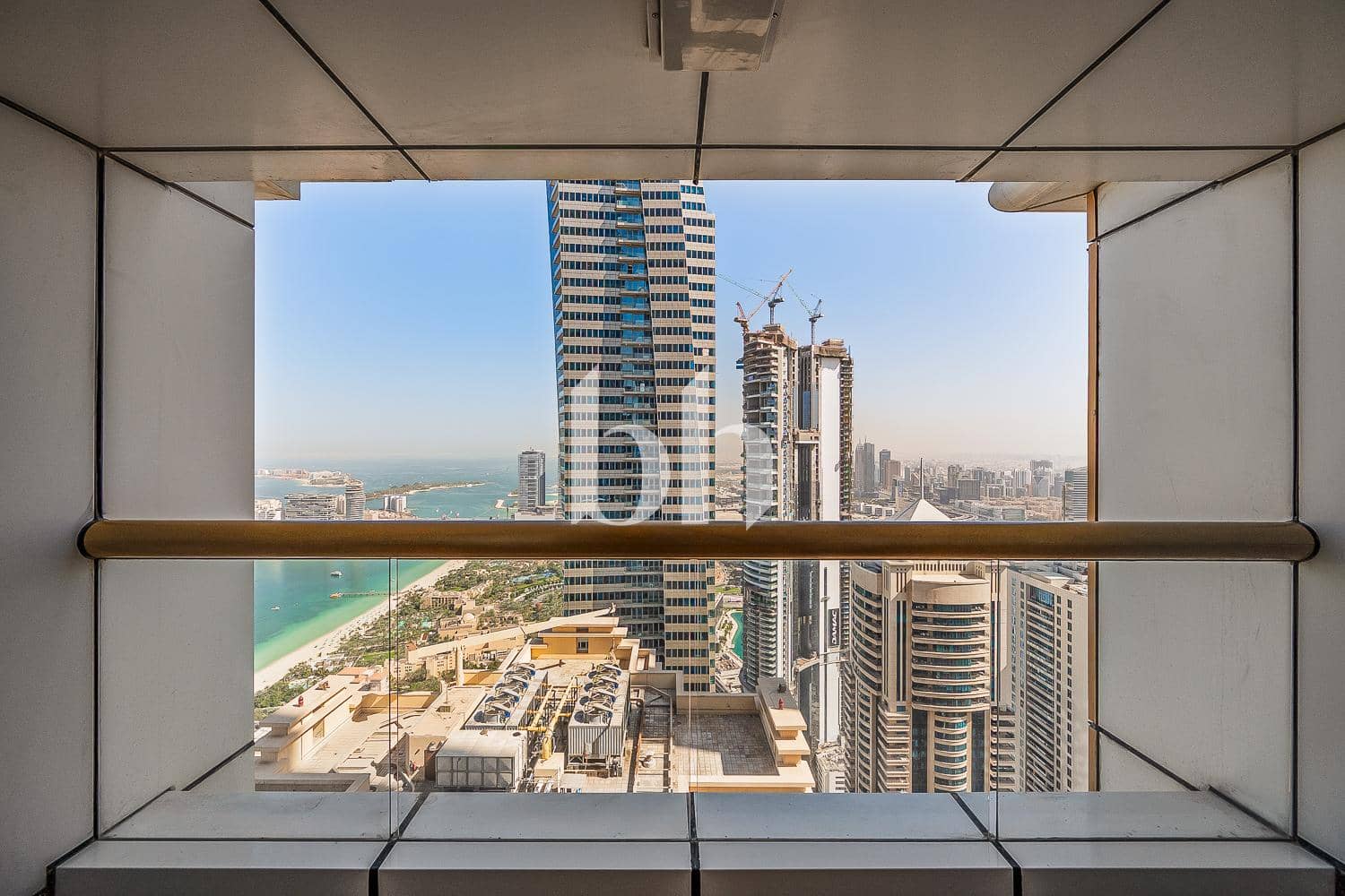 2 Bedroom Apartment in Elite Residence - photo 2