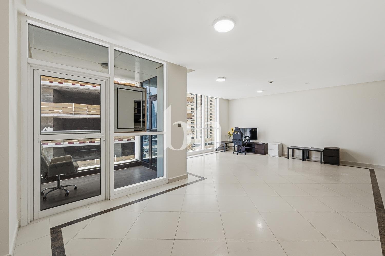 2 Bedroom Apartment in 23 Marina - photo 1