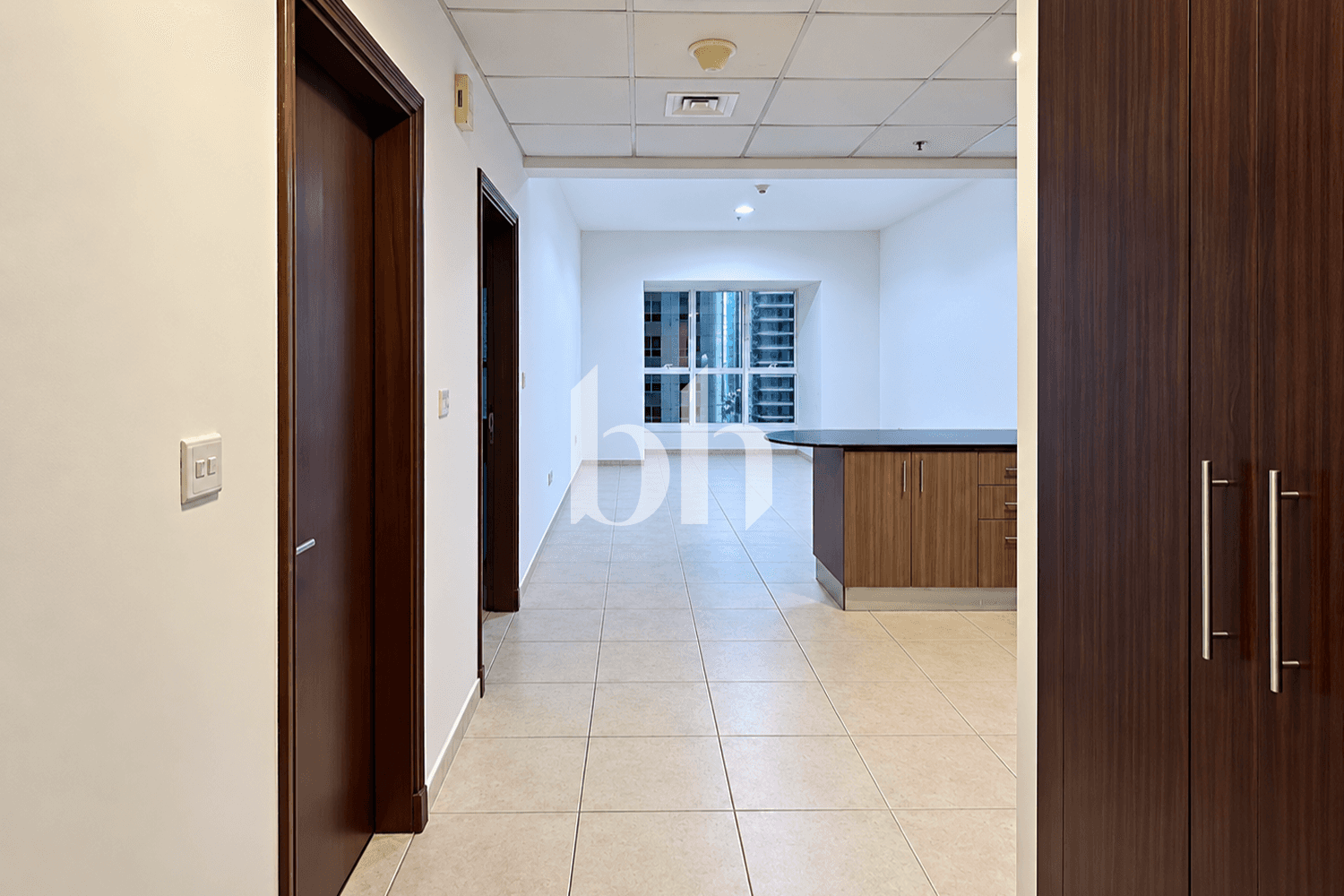 1 Bedroom Apartment in Elite Residence - photo 2