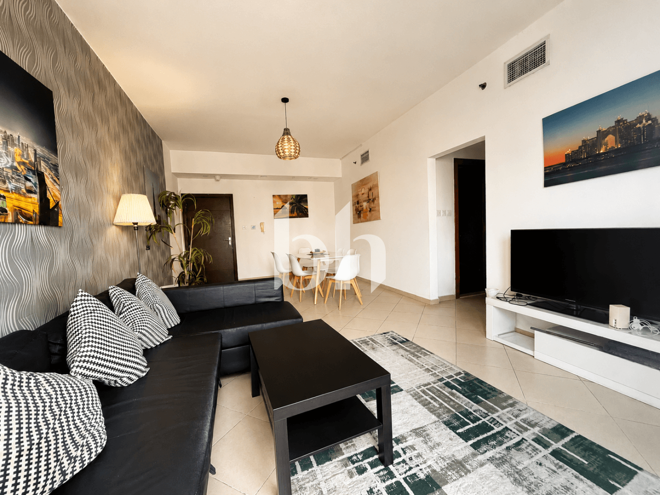2 Bedroom Apartment in Marina Diamond 6 - photo 2