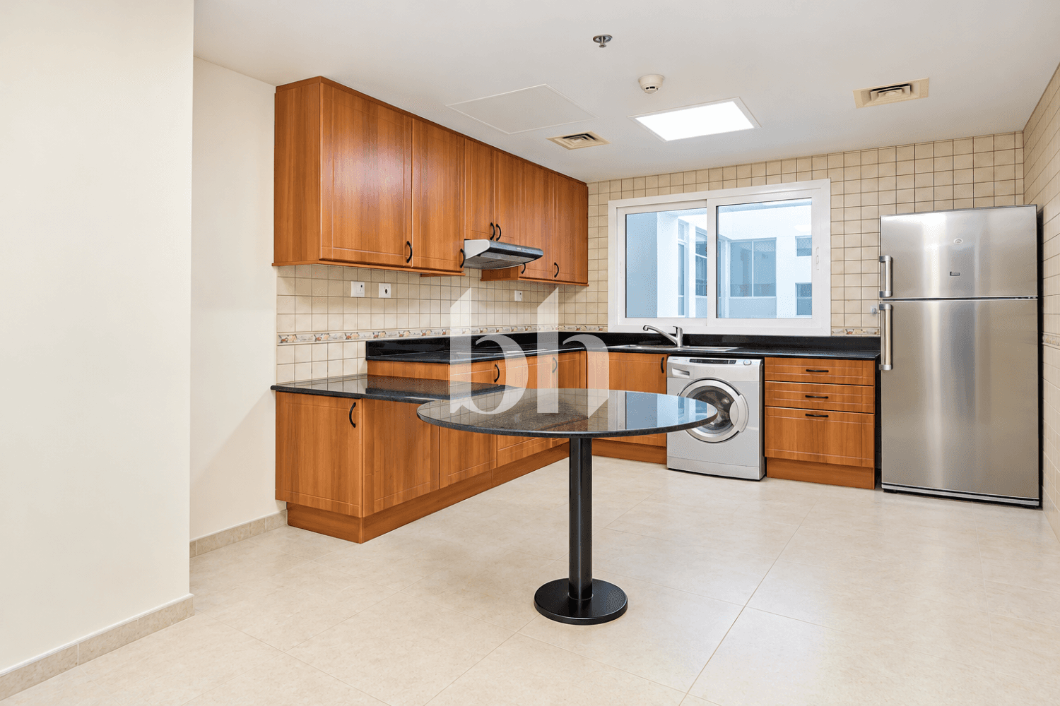 1 Bedroom Apartment in Princess Tower - photo 2