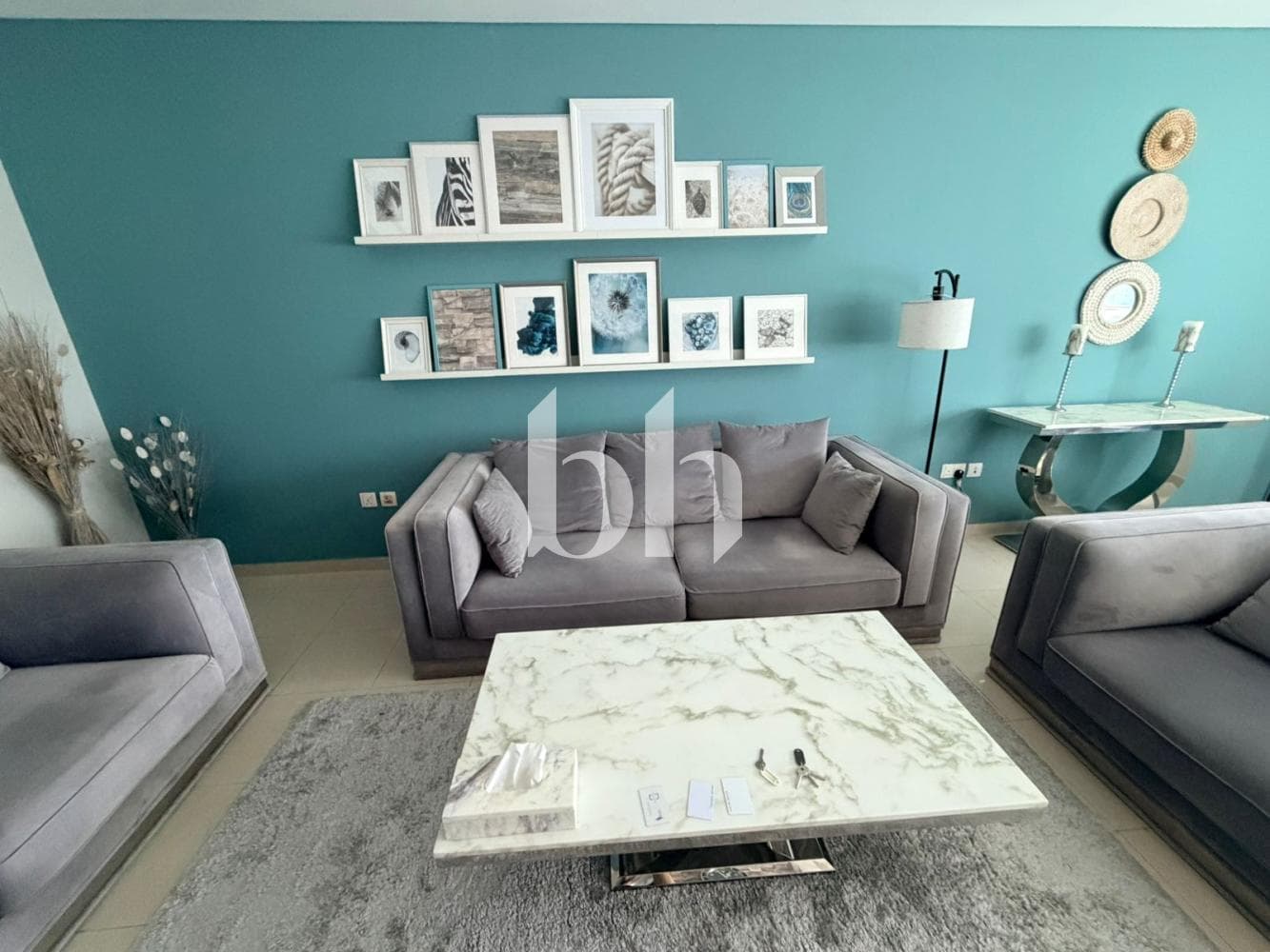 2 Bedroom Apartment in Botanica Tower - photo 2