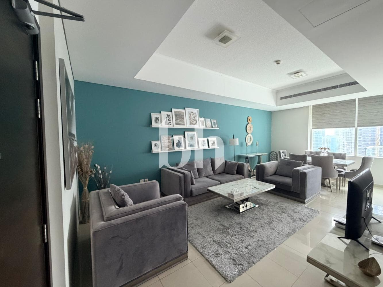 2 Bedroom Apartment in Botanica Tower