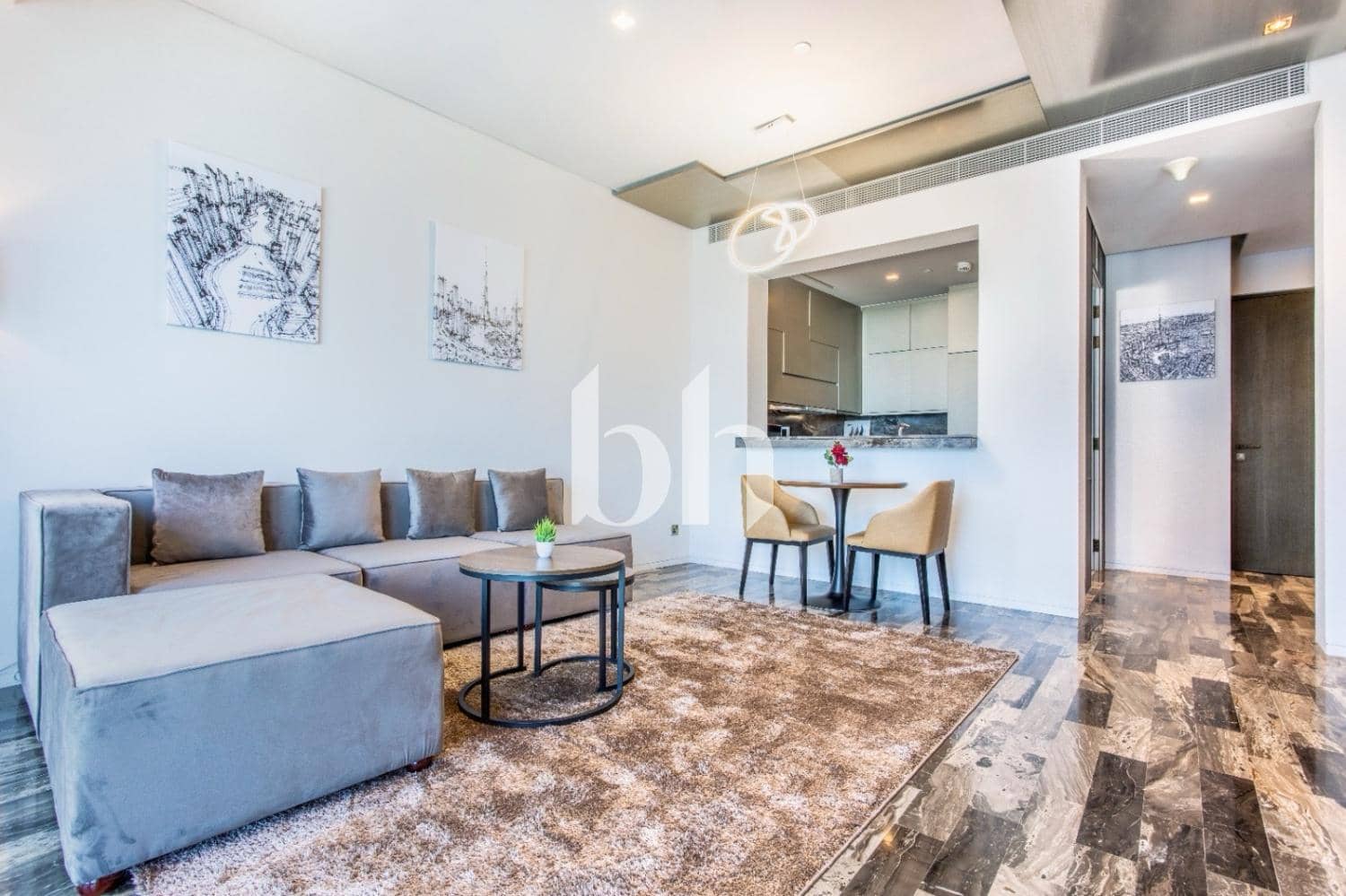 1 Bedroom Apartment in Damac Heights - photo 2