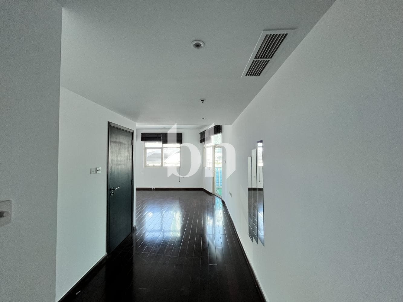 Apartment in Yacht Bay - photo 1