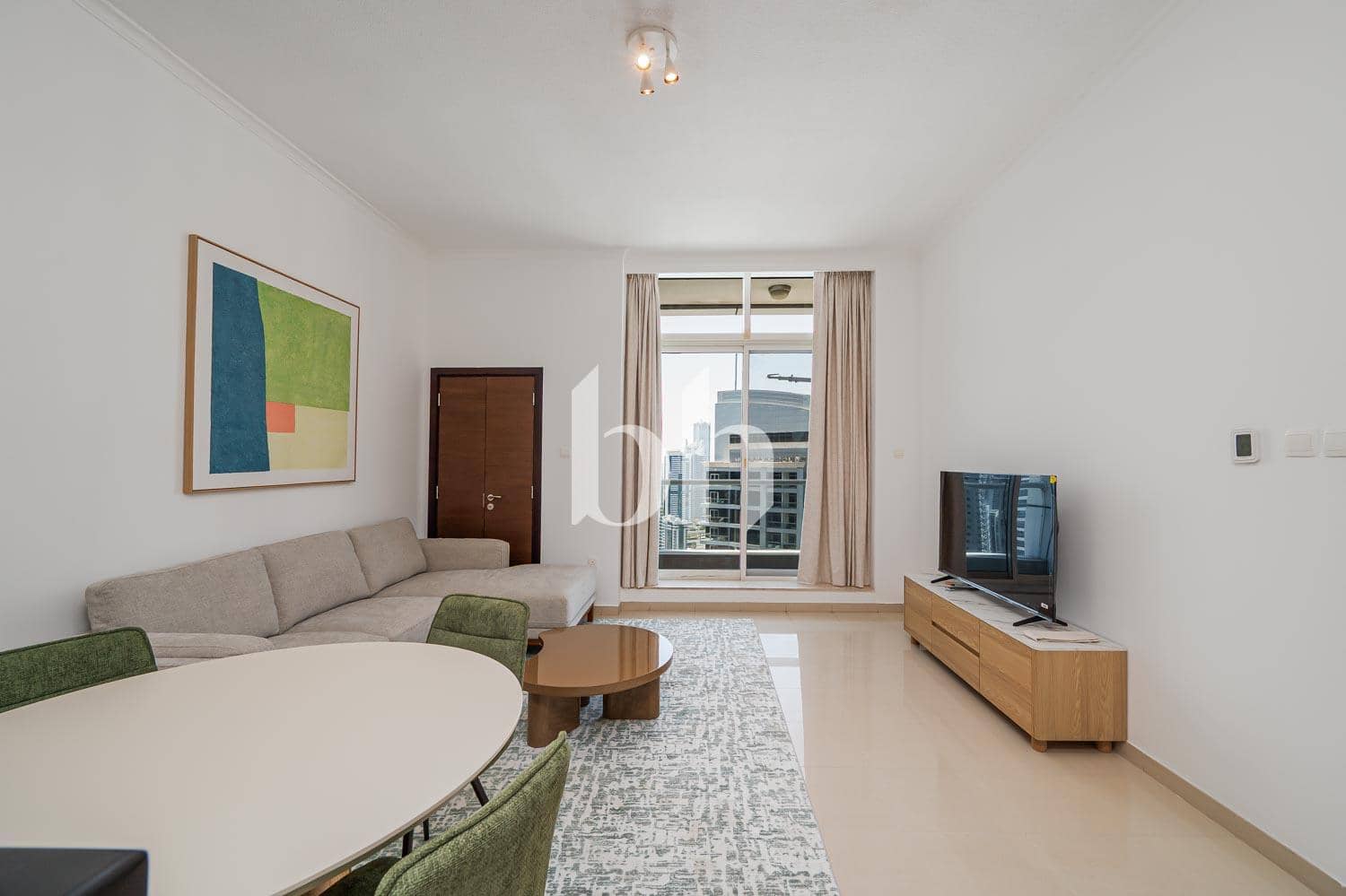 1 Bedroom Apartment in Botanica Tower - photo 2