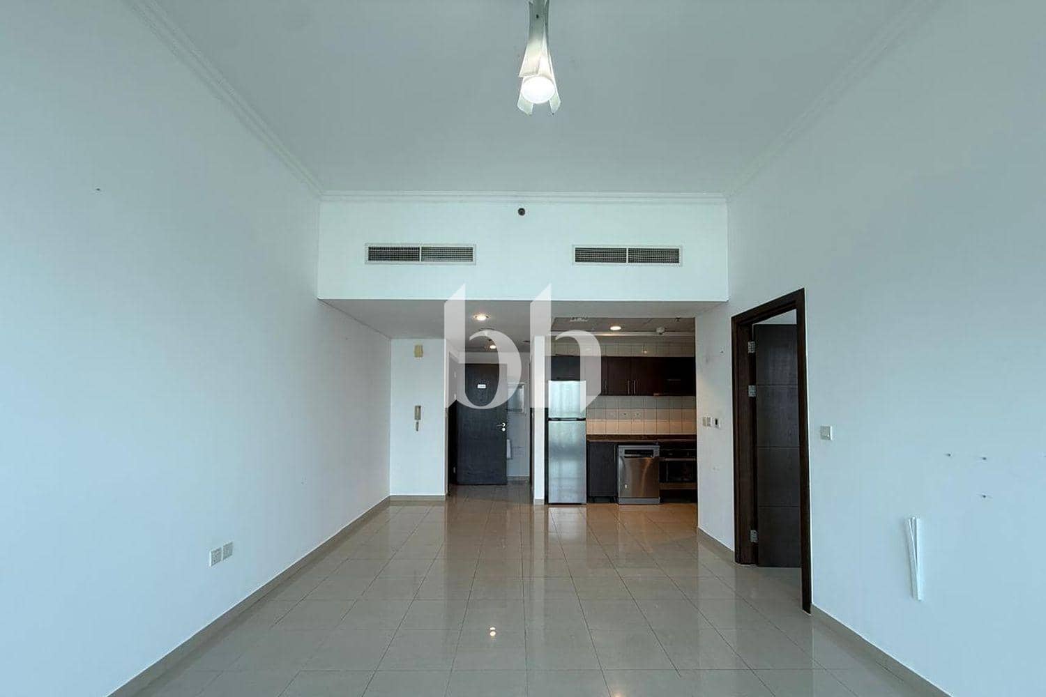 1 Bedroom Apartment in Central Tower - photo 1