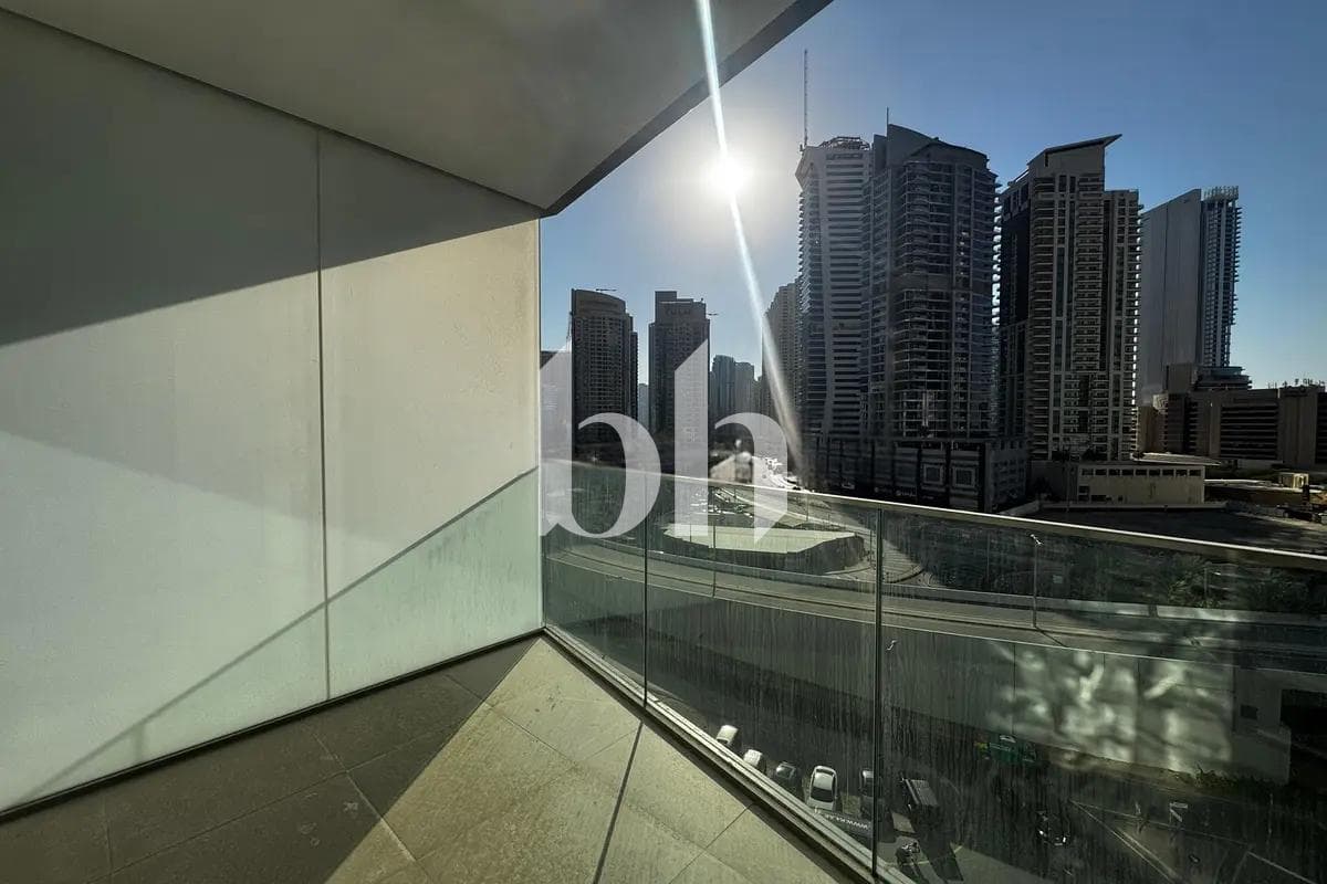 Studio Apartment in LIV Marina - photo 1
