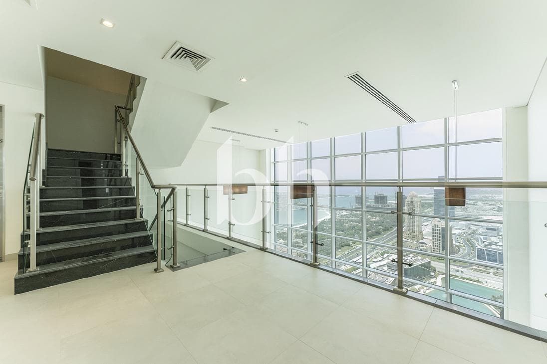 3 Bedroom Apartment in Marina Arcade Tower - photo 2