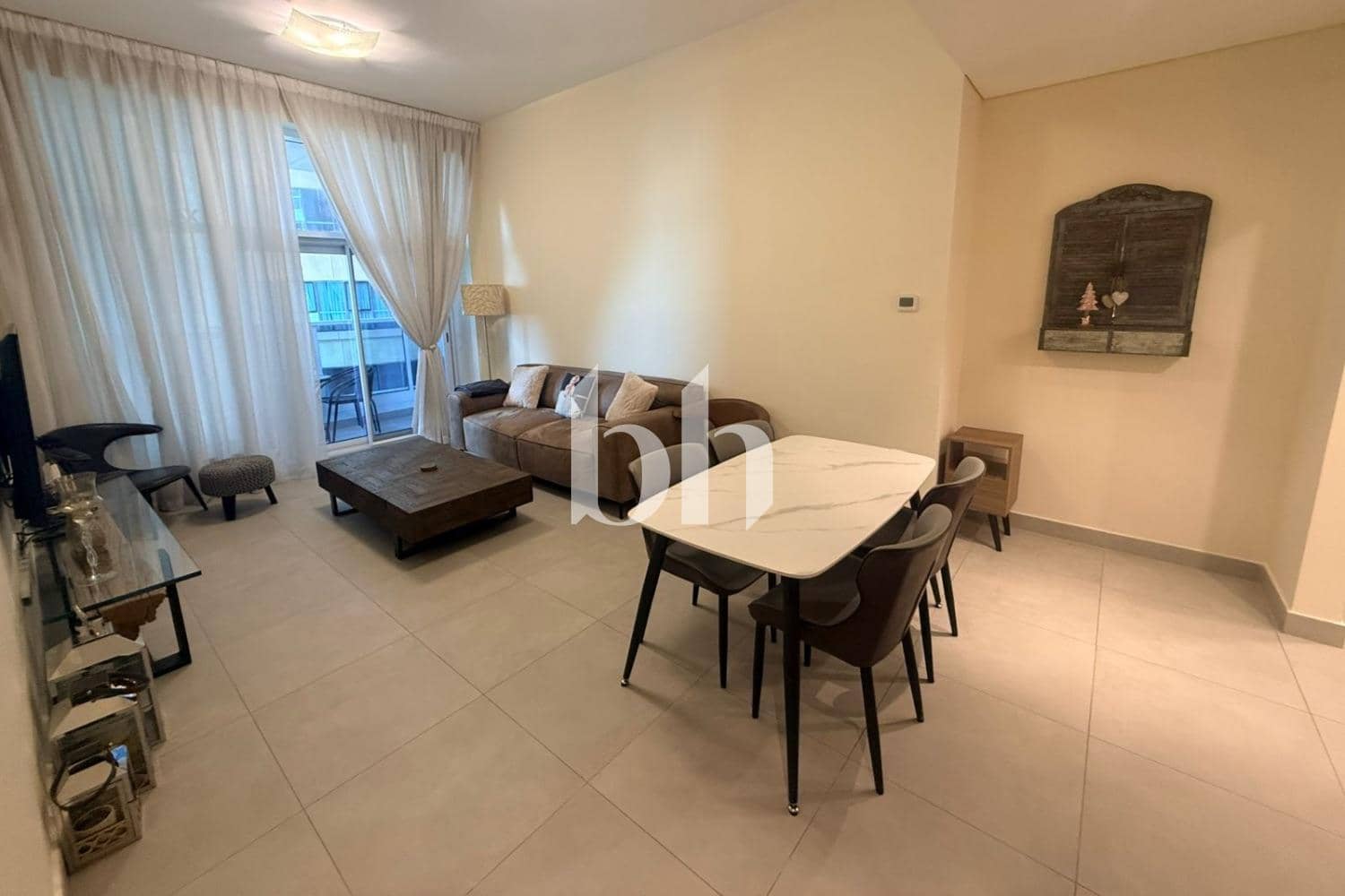 1 Bedroom Apartment in Marina Arcade Tower - photo 1
