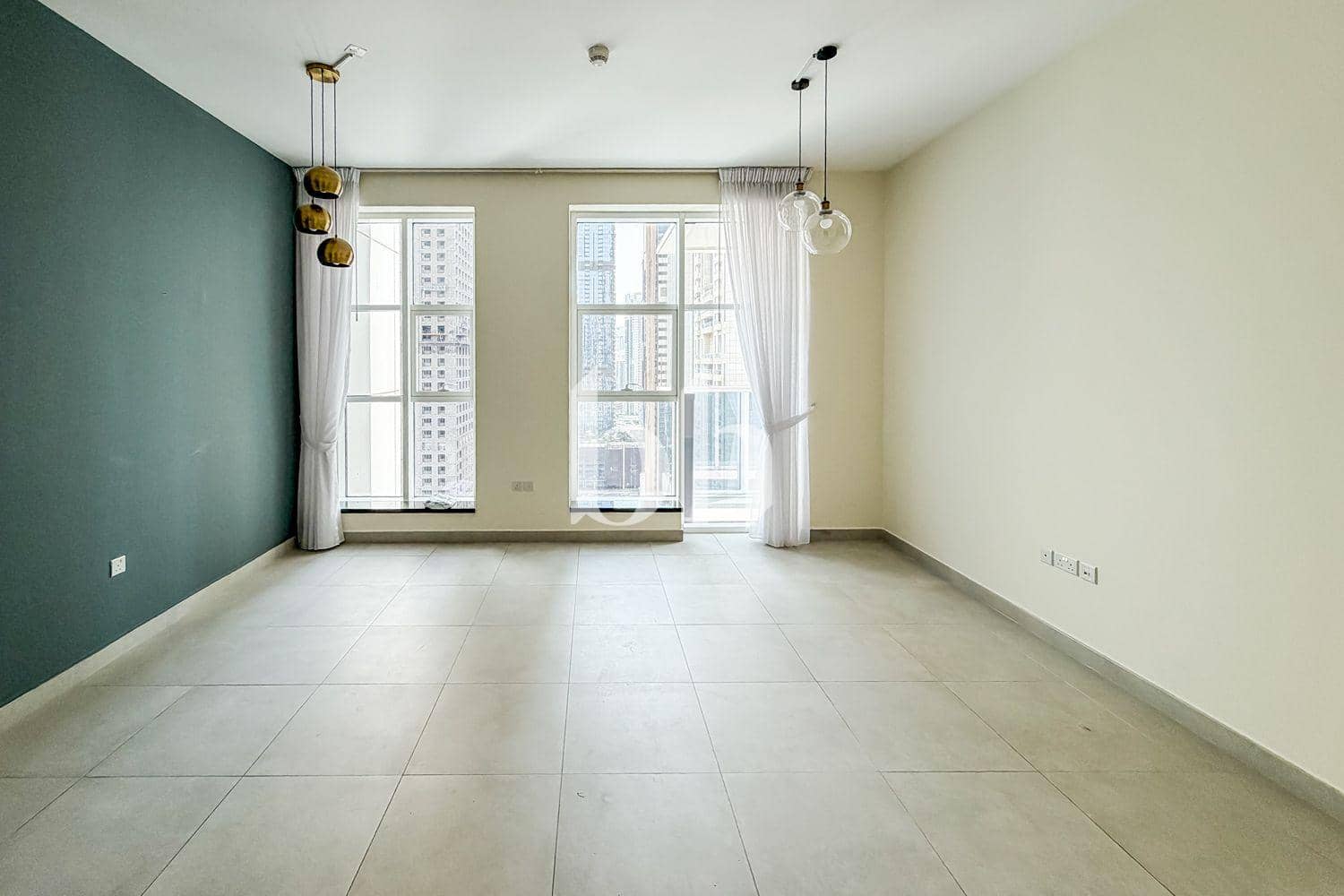 2 Bedroom Apartment in Marina Arcade Tower - photo 1