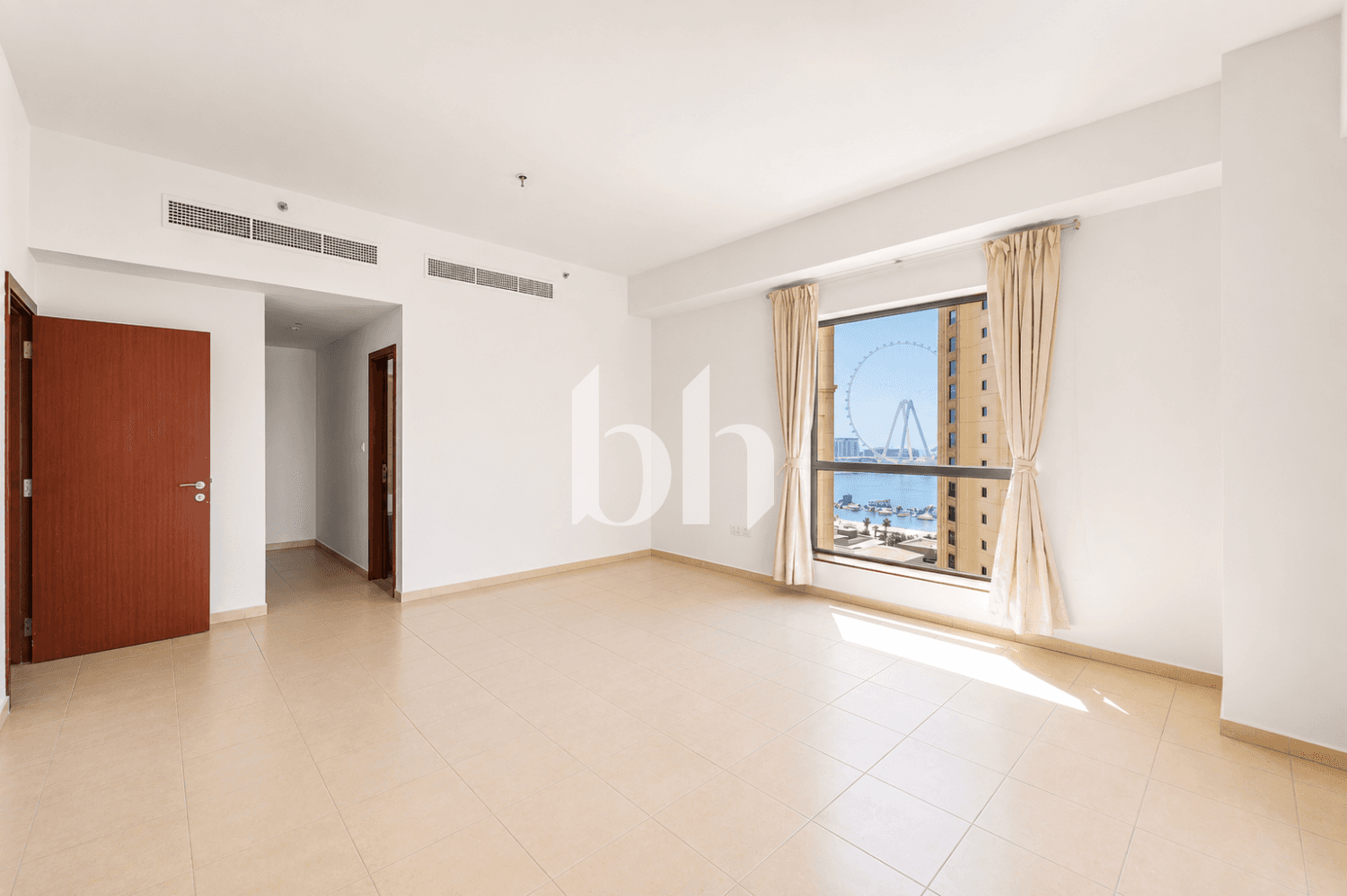 3 Bedroom Apartment in Rimal 1 - photo 2