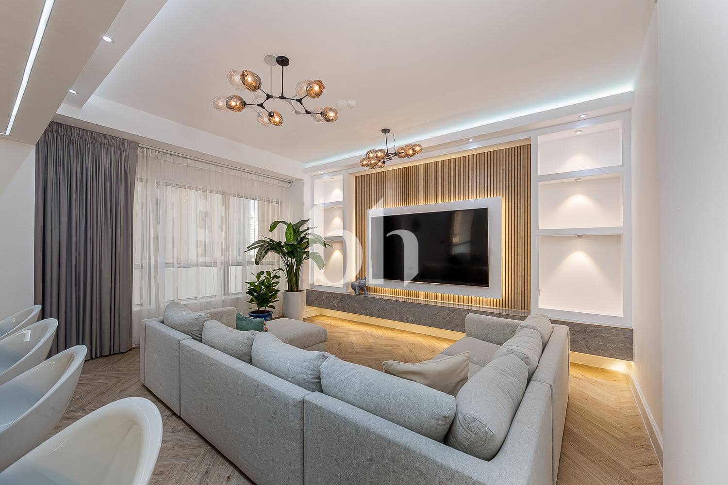 2 Bedroom Apartment in Bahar 1 - photo 1