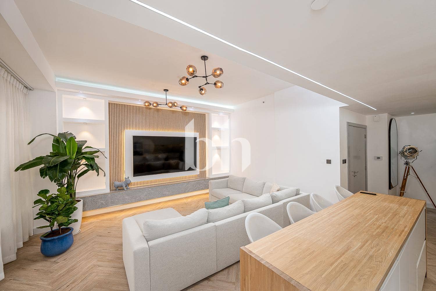 2 Bedroom Apartment in Bahar 1