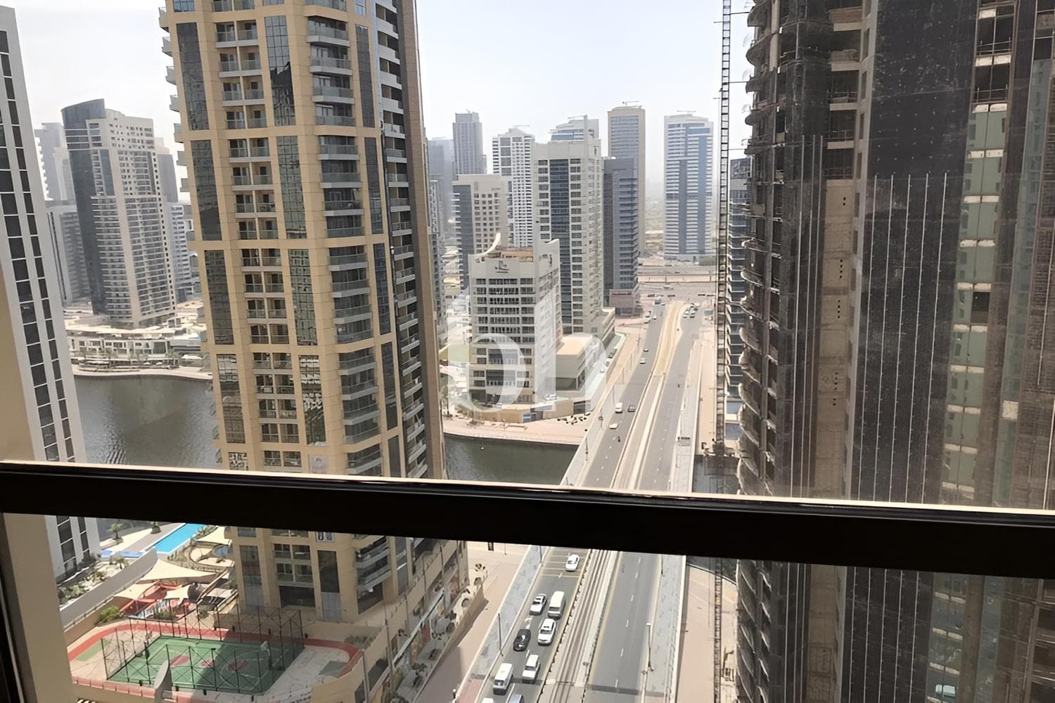 3 Bedroom Apartment in Sadaf 8 - photo 1