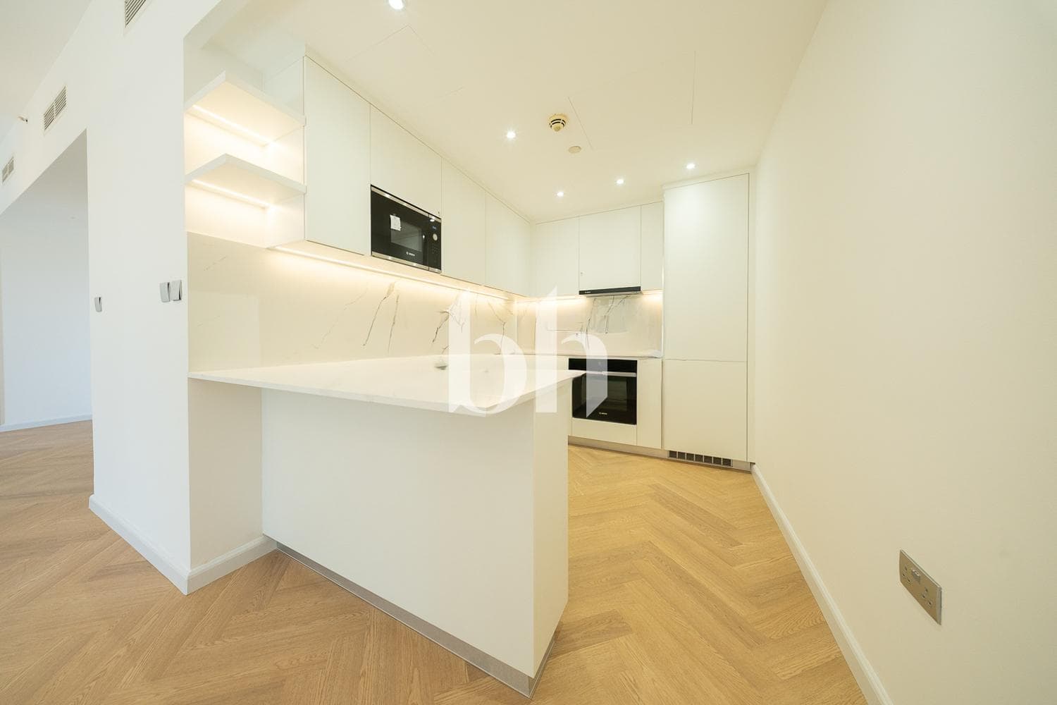 1 Bedroom Apartment in Bahar 6 - photo 1