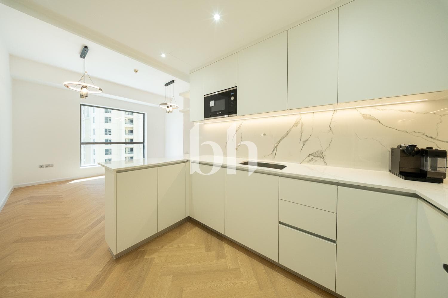 1 Bedroom Apartment in Bahar 6 - photo 2