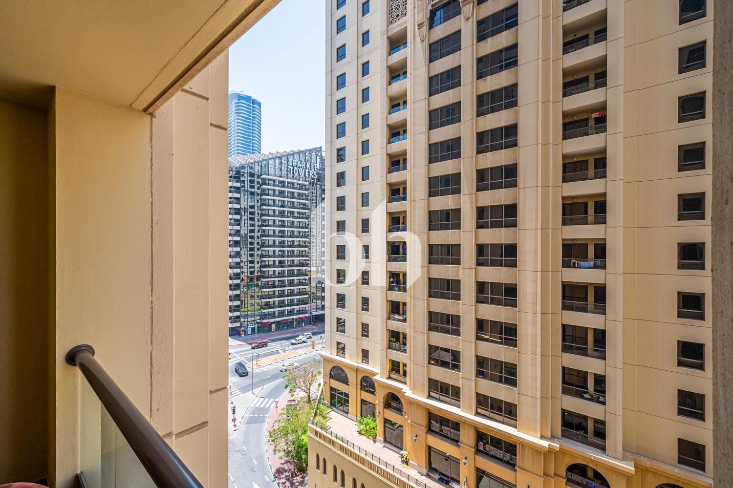 3 Bedroom Apartment in Amwaj 4 - photo 2