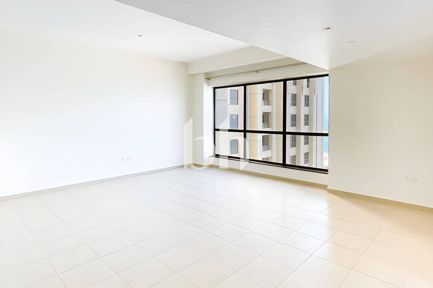 2 Bedroom Apartment in Bahar 4