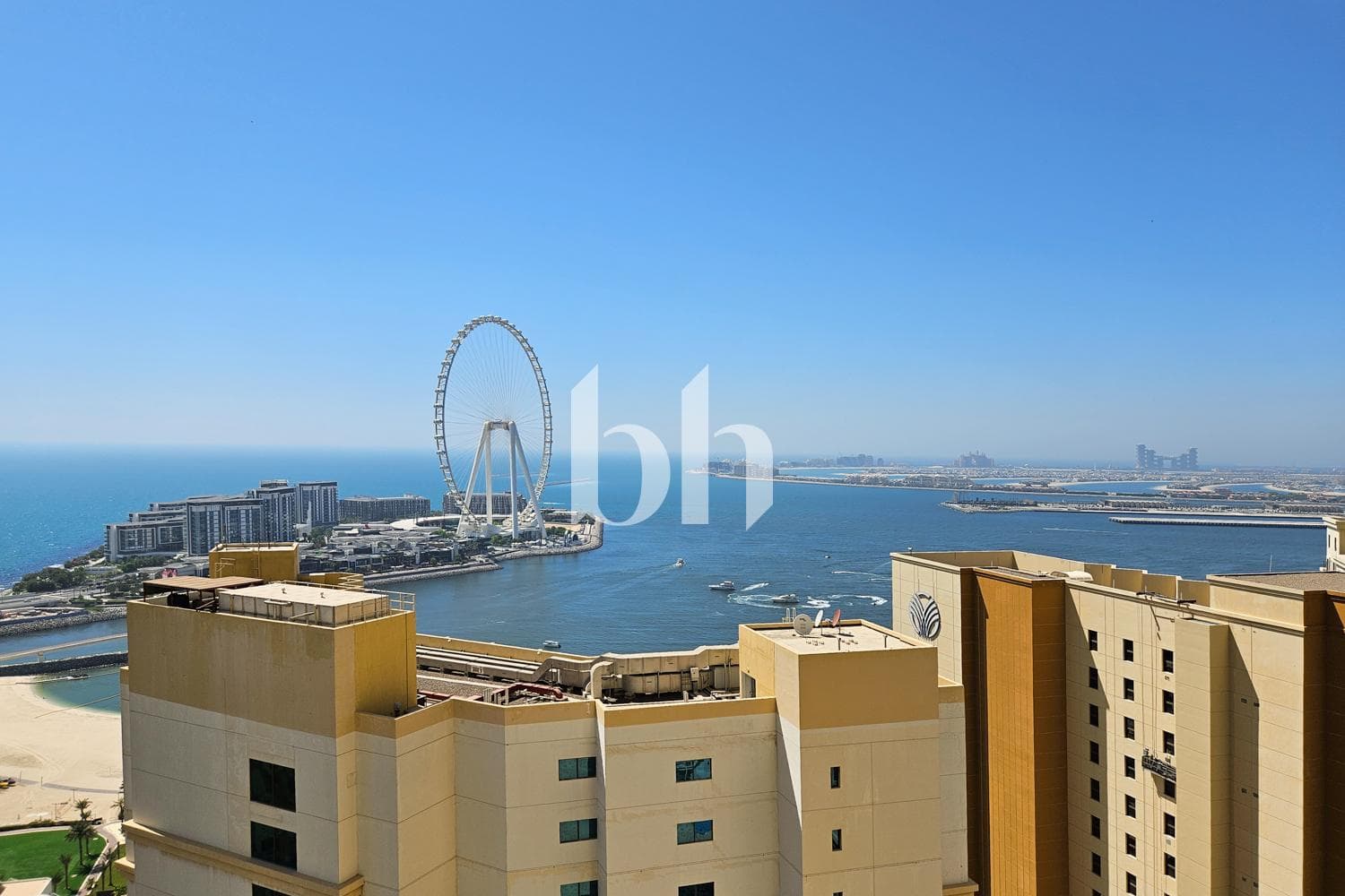 2 Bedroom Apartment in Shams 1 - photo 1