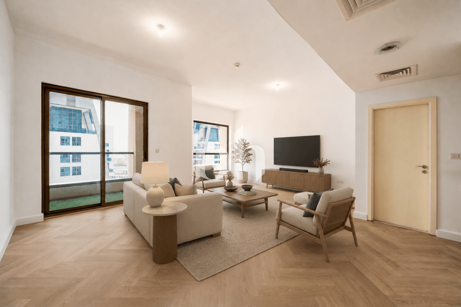 2 Bedroom Apartment in Shams 2 - photo 2