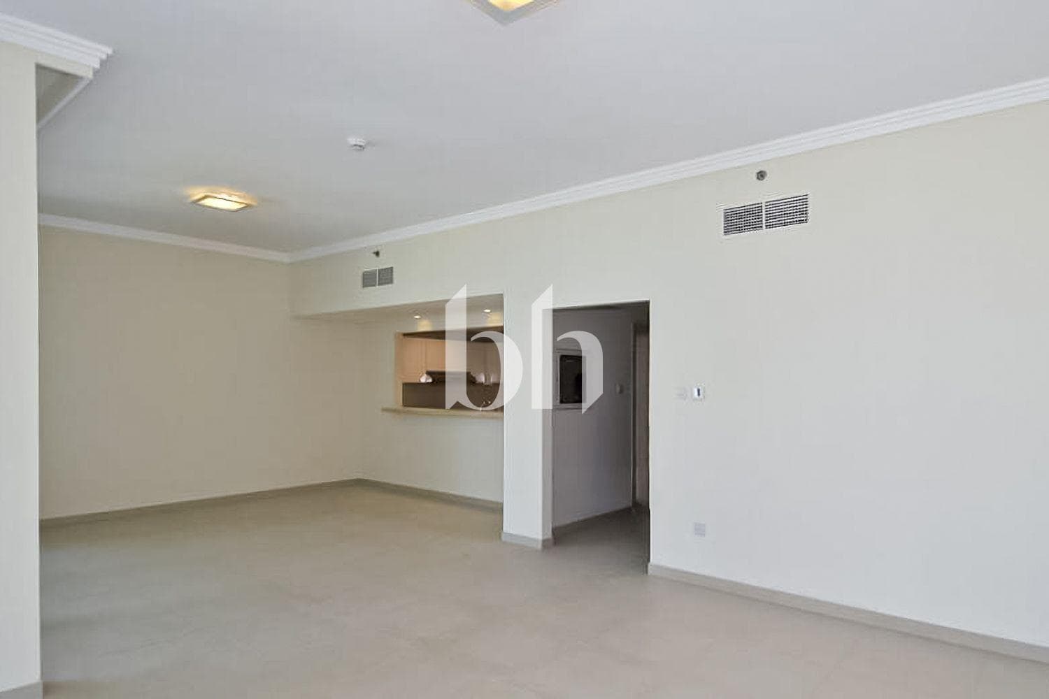 2 Bedroom Apartment in Al Bateen Residences - photo 1