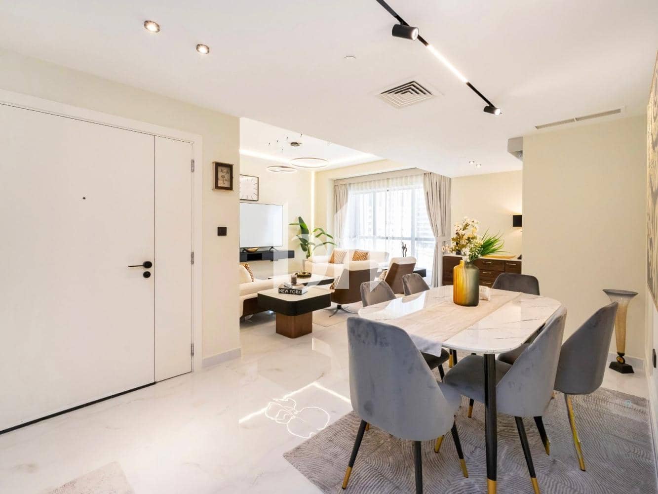 2 Bedroom Apartment in Bahar 1 - photo 2