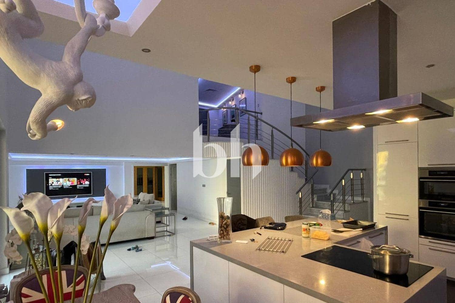 4 Bedroom Apartment in Sadaf 2