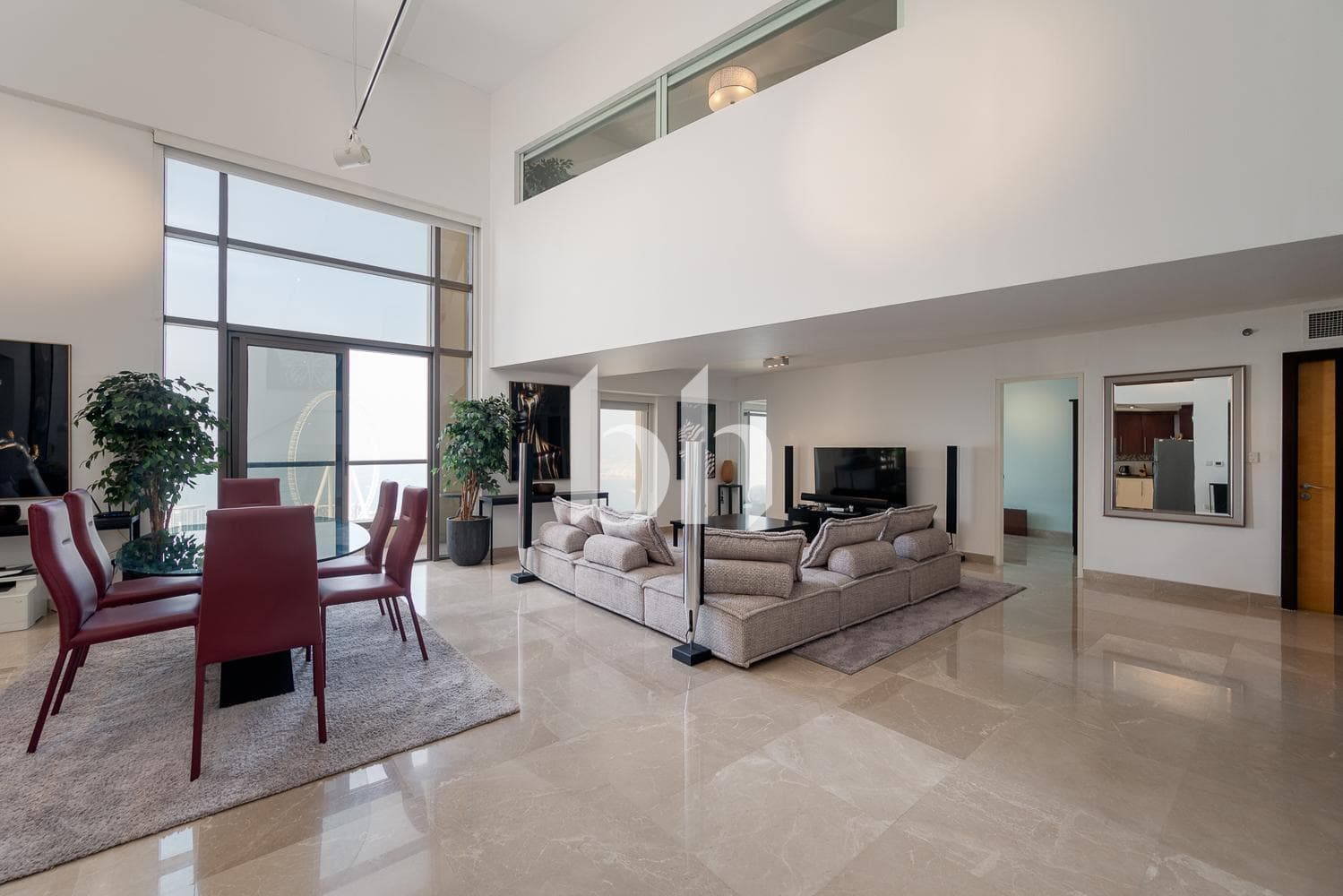 3 Bedroom Apartment in Shams 1 - photo 1