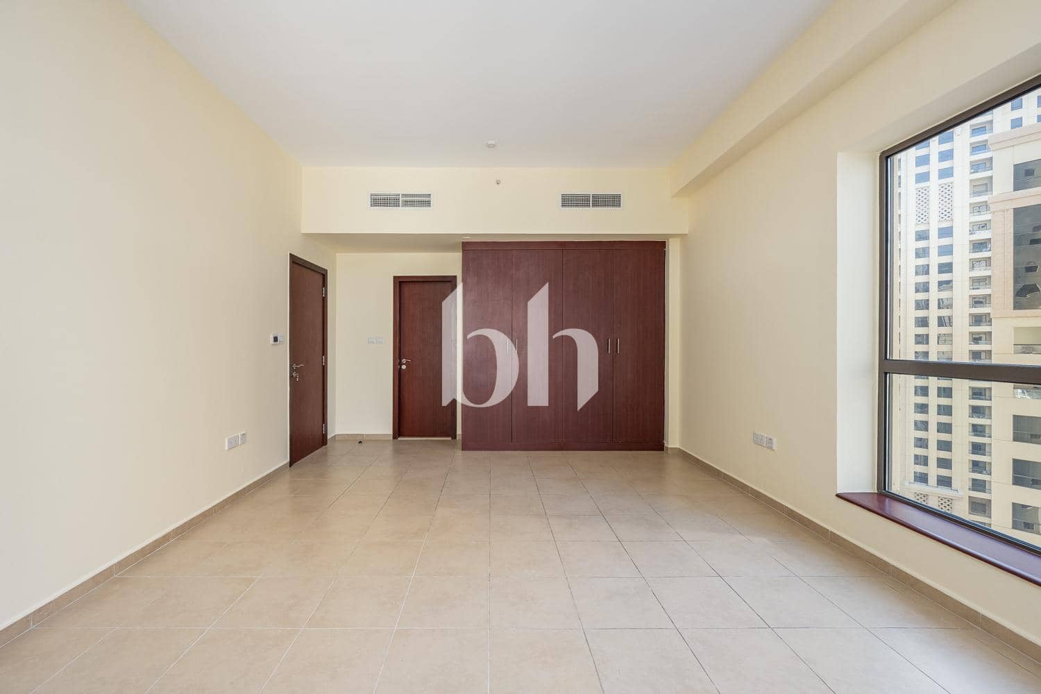 2 Bedroom Apartment in Bahar 1 - photo 2