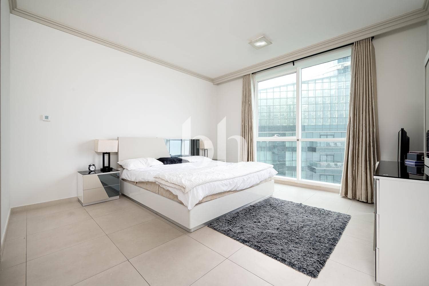 2 Bedroom Apartment in Al Bateen Residences - photo 2