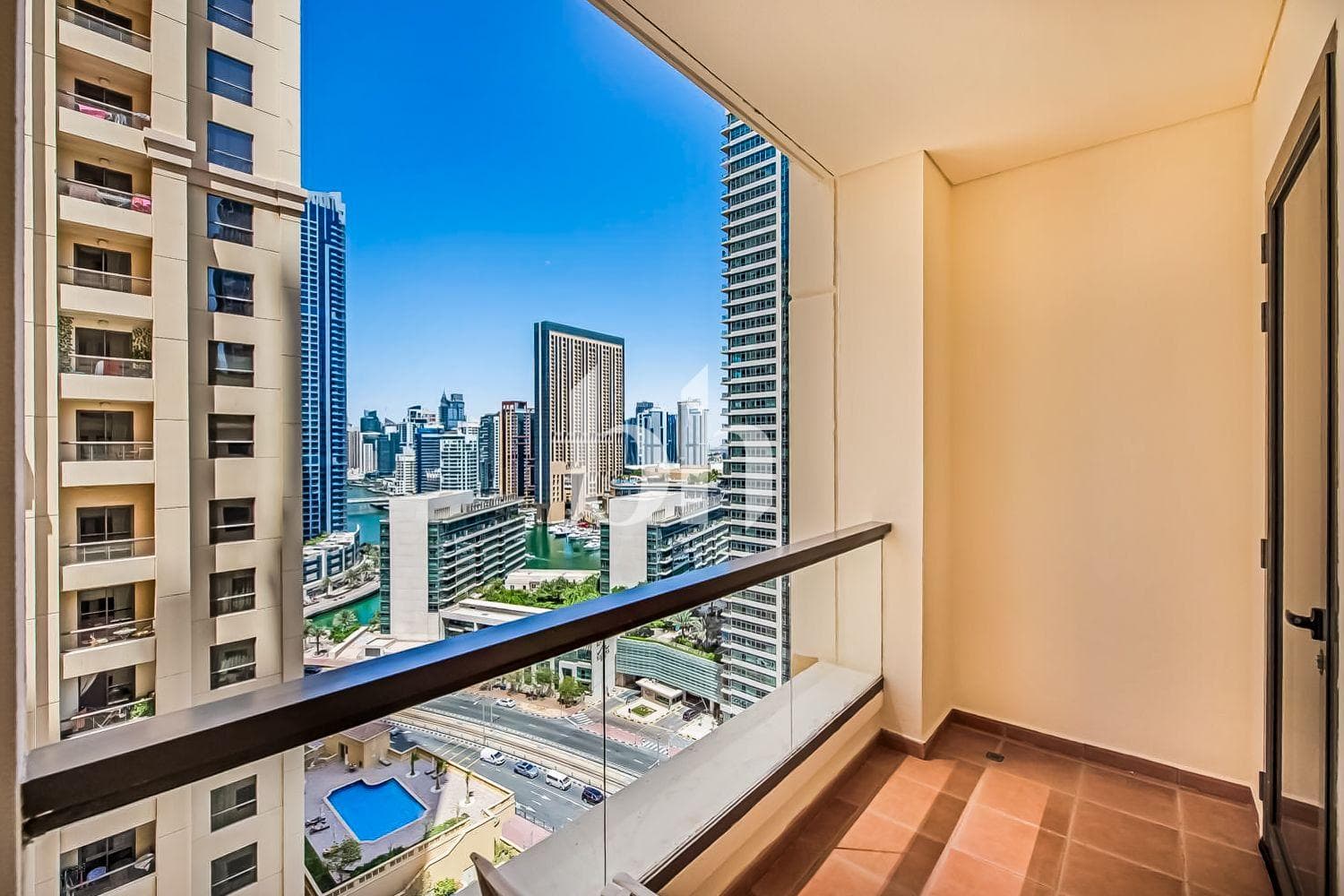 3 Bedroom Apartment in Rimal 1 - photo 2