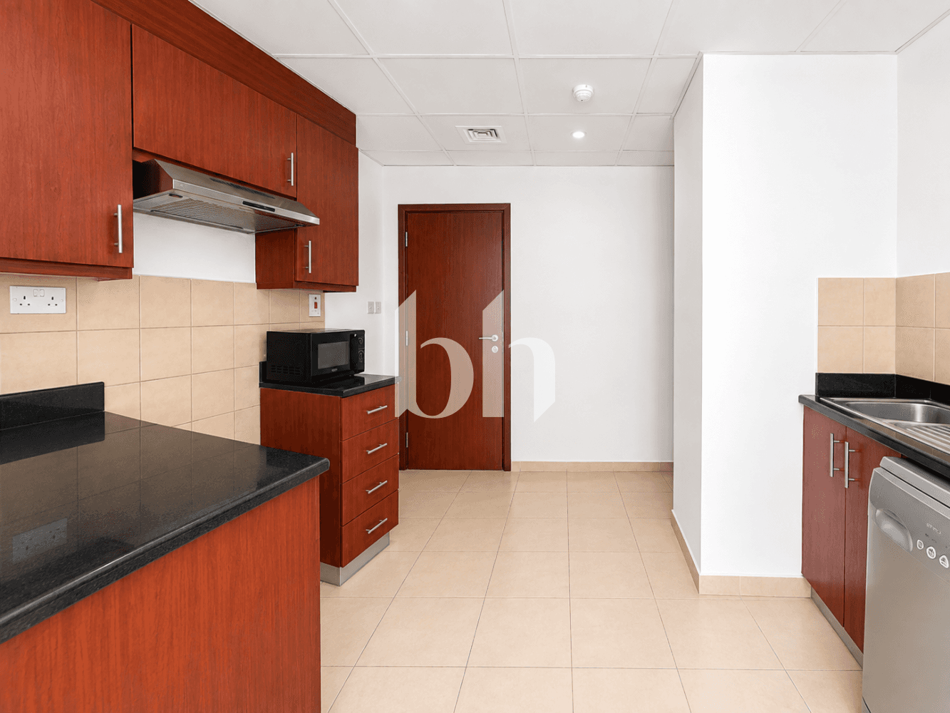 2 Bedroom Apartment in Sadaf 7 - photo 2