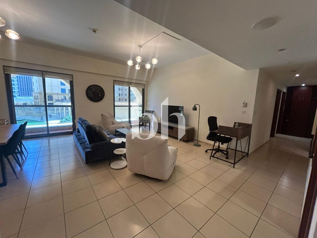 2 Bedrooms Apartment in Sadaf 6 - photo 1