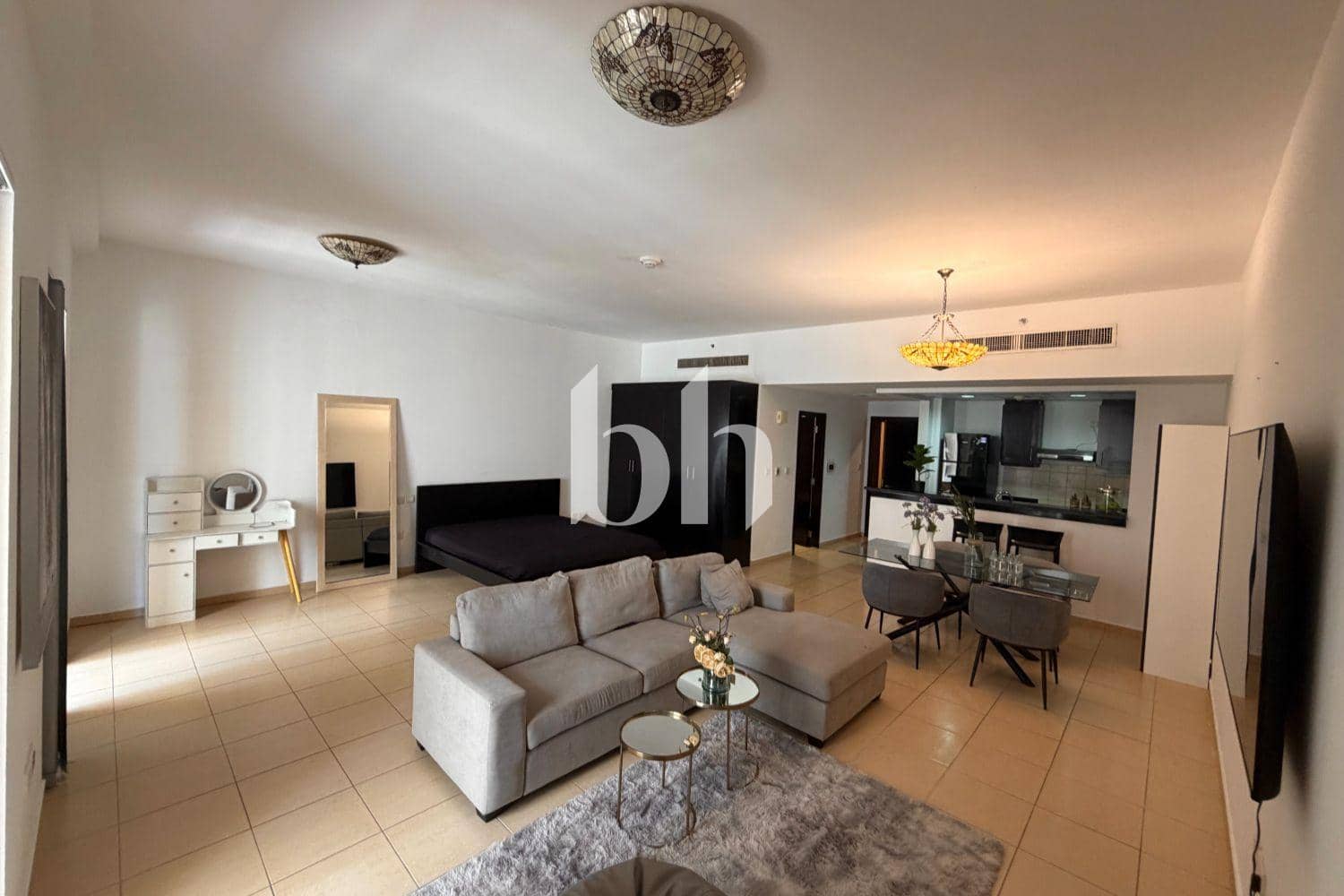 Studio Apartment in Rimal 2 - photo 2