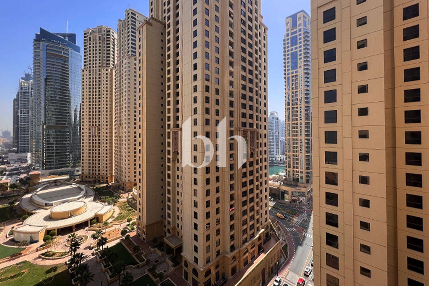 2 Bedroom Apartment in Sadaf 7 - photo 2