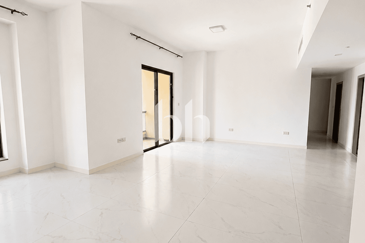 3 Bedroom Apartment in Rimal 6