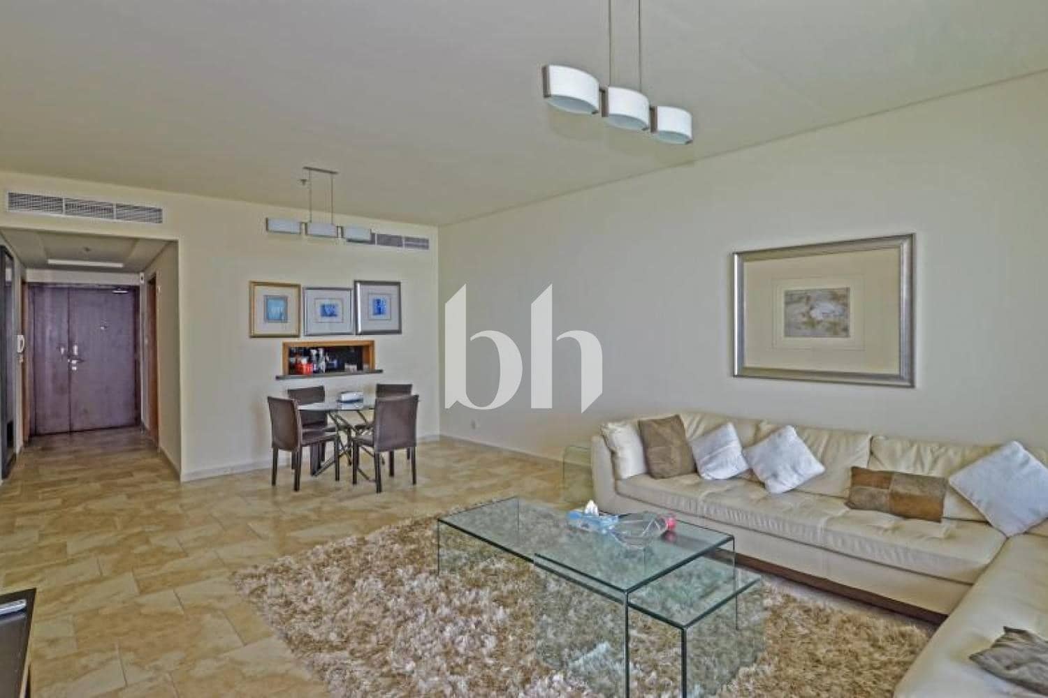 3 Bedroom Apartment in Al Fattan Marine Towers - photo 2