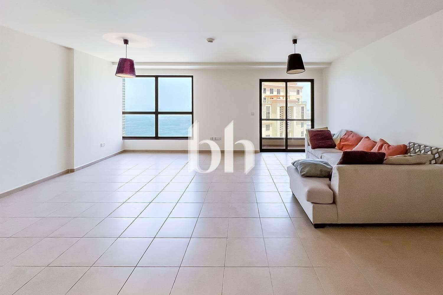 2 Bedroom Apartment in Murjan 1 - photo 2