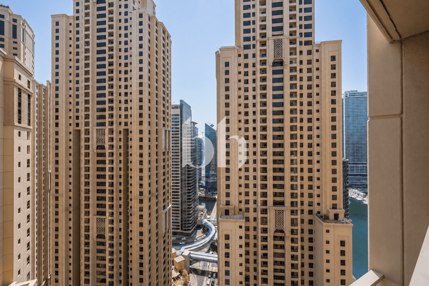 2 Bedroom Apartment in Rimal 2 - photo 2
